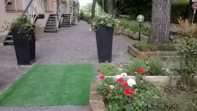 Hotel La Passeggiata Ντεζεντσάνο ντελ Γκάρντα Εξωτερικό φωτογραφία